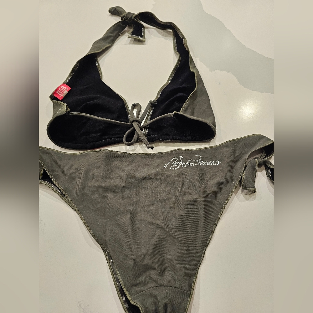 BSB Triangle Bikini Set - Picture 6 of 8